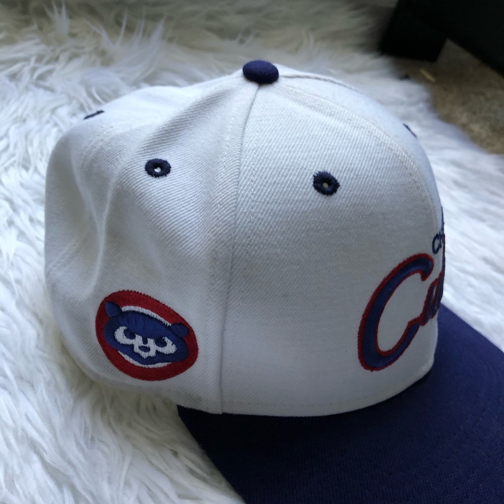 Chicago Cubs Hat - Picture 3 of 5
